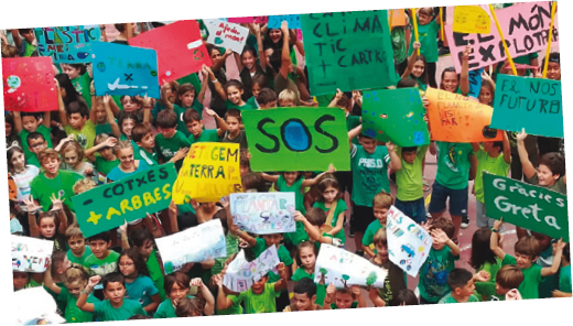 Manifestación de Fridays for future de alumnado de la Escuela Ítaca de Barcelona