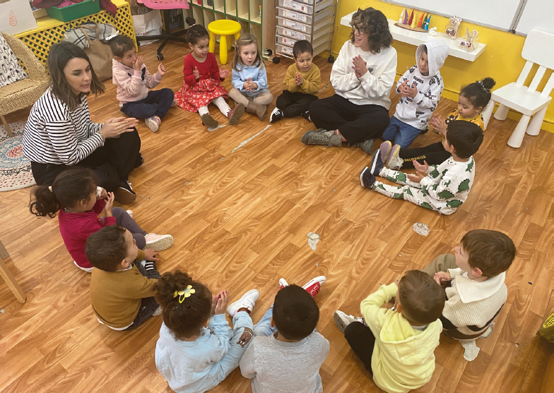 Asamblea en un aula de 3 años